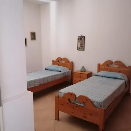 Eleonora Villa